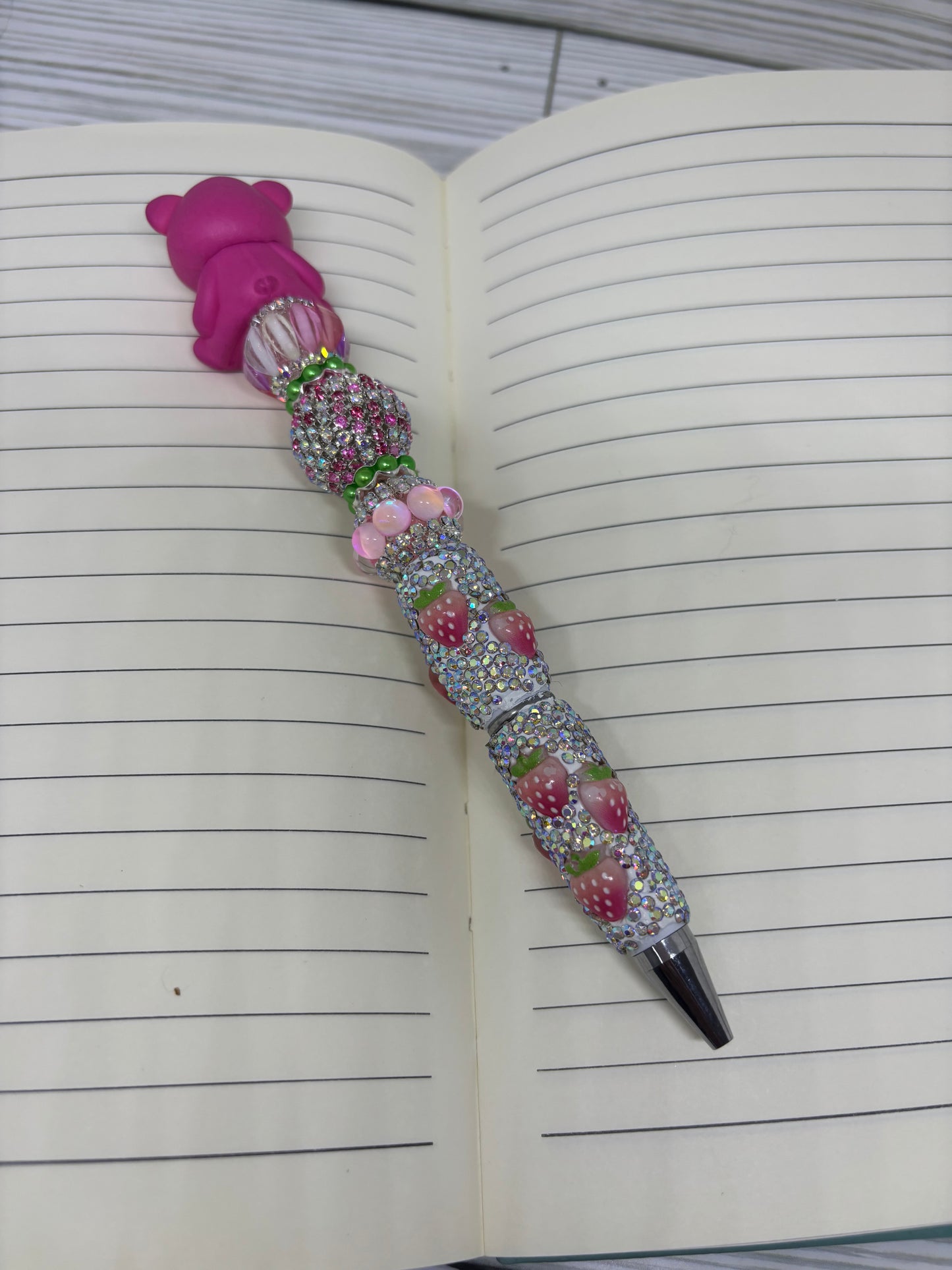 šļø Adorable Pen ā Custom Beadable Character Pens